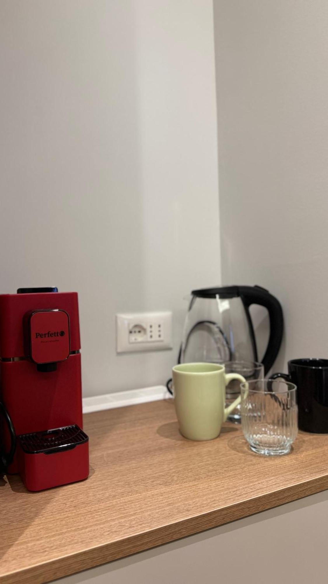 Izi Boutique Apartment Tiranë Ngoại thất bức ảnh