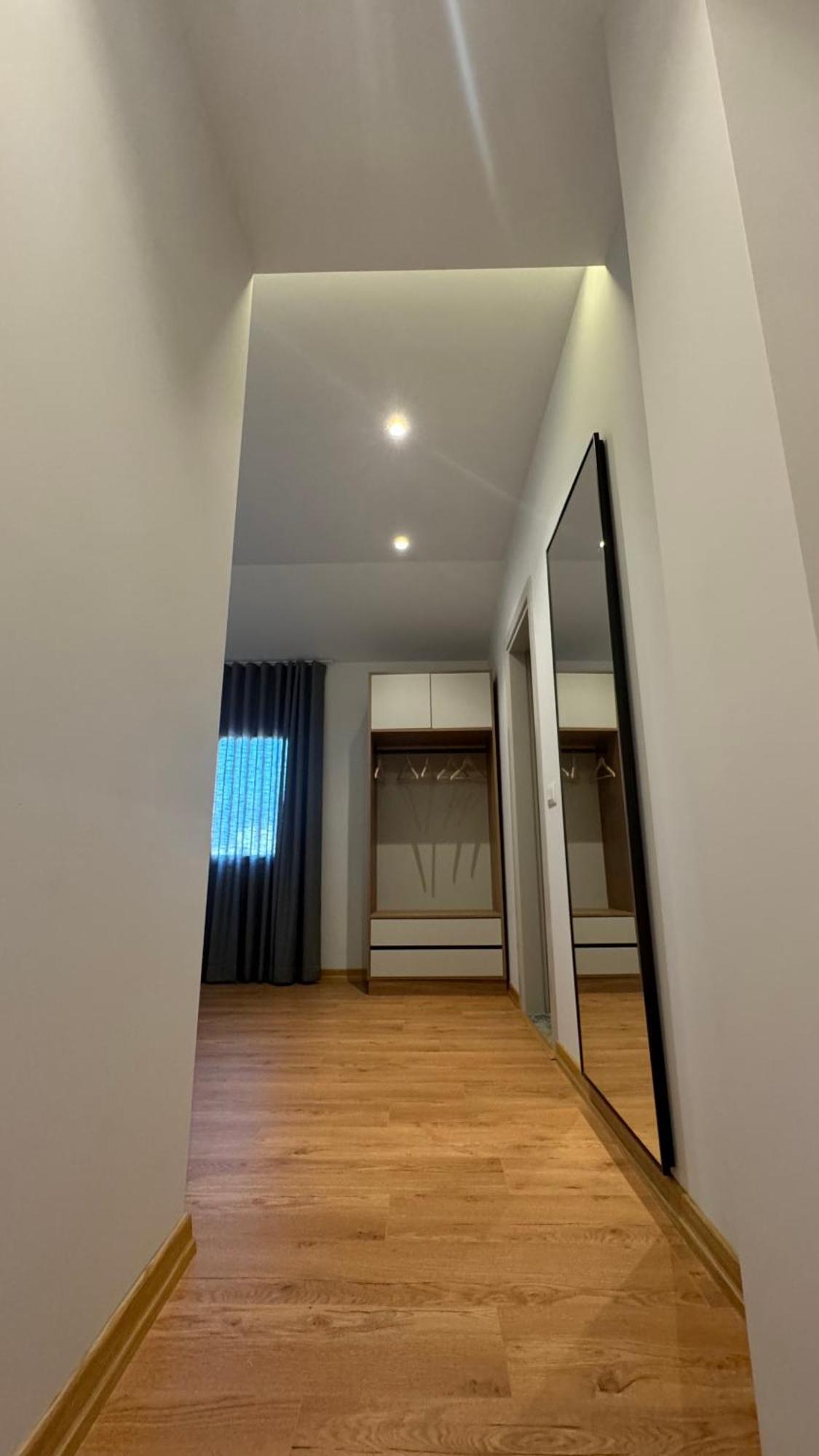 Izi Boutique Apartment Tiranë Ngoại thất bức ảnh